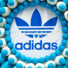 Logo de Adidas con chucherías promoción de marca