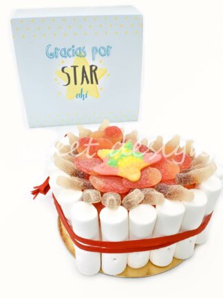 sweetlandfuengirola - Tarta de chuches personalizadas #regalo #golosinas  #detalles #personalizado #mesasdulces #chuches #cumpleaños #gominolas  #caramelos #nubes #fiestas